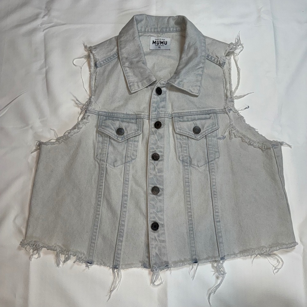 Show Me Your Mumu Light Wash‎ Distressed Denim Valdosta Vest XL Frayed Raw Hem